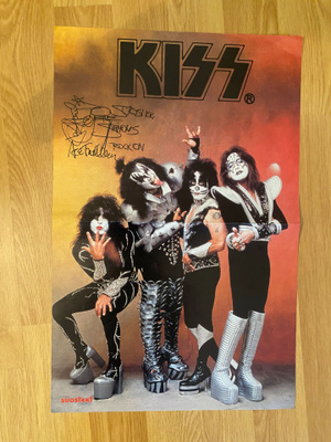 KISS juliste