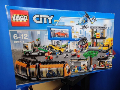LEGO 60097 City Square