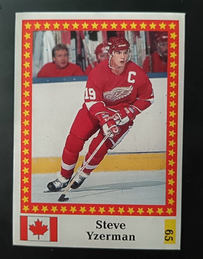 1991 Semic Mmm Marabou #65 Steve Yzerman