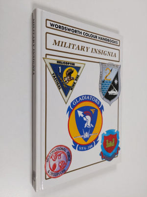 Derek Avery : Military insignia