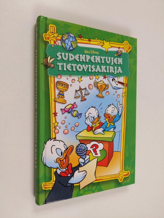Walt Disney : Sudenpentujen tietovisakirja