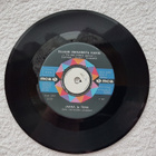 Jaana Ja Tiina – Mustan Kissan Tango 7" Single - pikkukuva 2