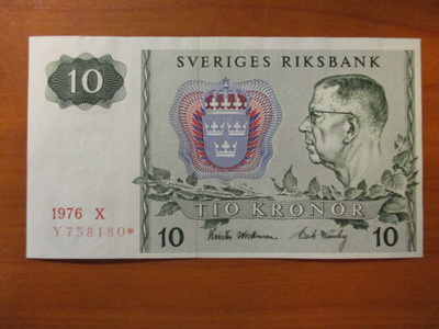 SWEDEN 10 KR 1976 KL9-10 TÄHTI