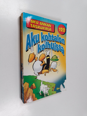 Walt Disney : Aku kohtalon kolhuissa