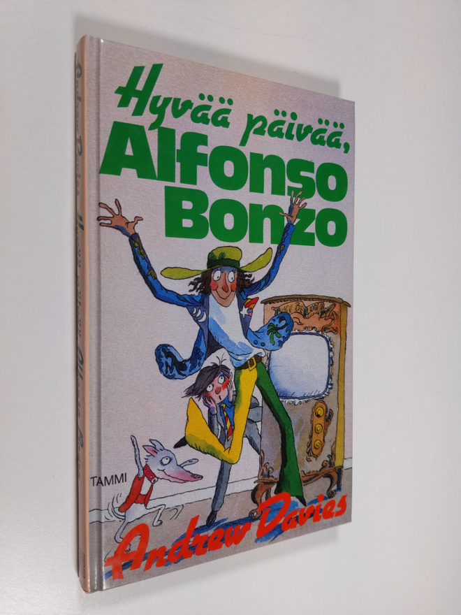 Andrew Davies : Hyvää päivää, Alfonso Bonzo
