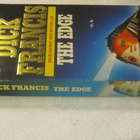 Dick Francis • The Edge - pikkukuva 3