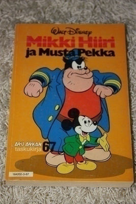 Aku Ankan taskukirja # 67 – Mikki Hiiri ja Musta Pekka (1.p)