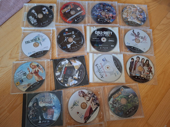 15 kpl PS3 Japanialueen irtolevyjä