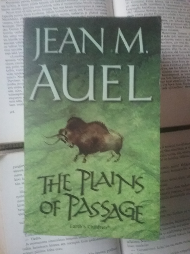 Jean M. Untinen-Auel - The Plains of Passage (paperback)