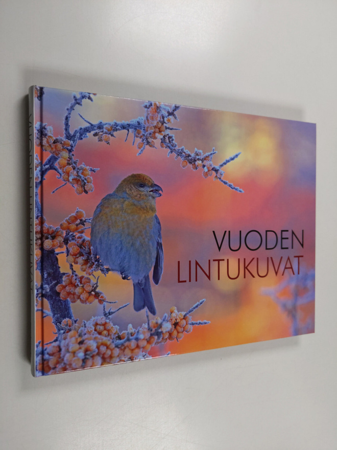 Reima (toim.) Flyktman : Vuoden lintukuvat