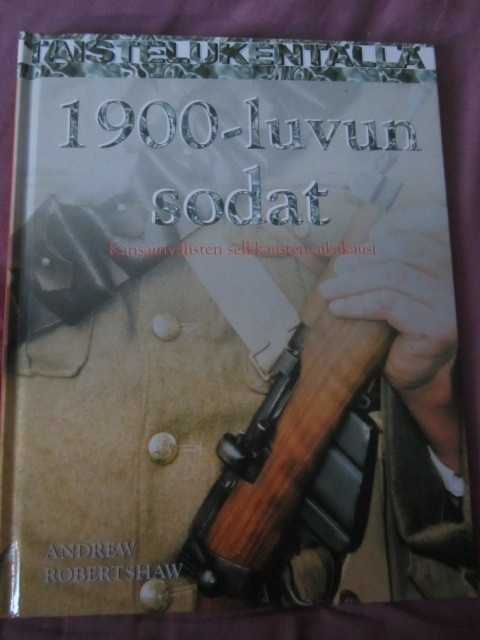 Andrew Robertshaw / 1900-luvun sodat Kansainvälisten selkkau