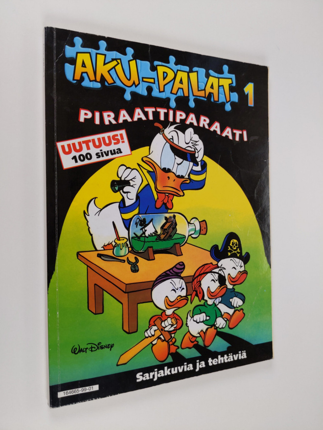 Walt Disney : Piraattiparaati : sarjakuvia ja tehtäviä