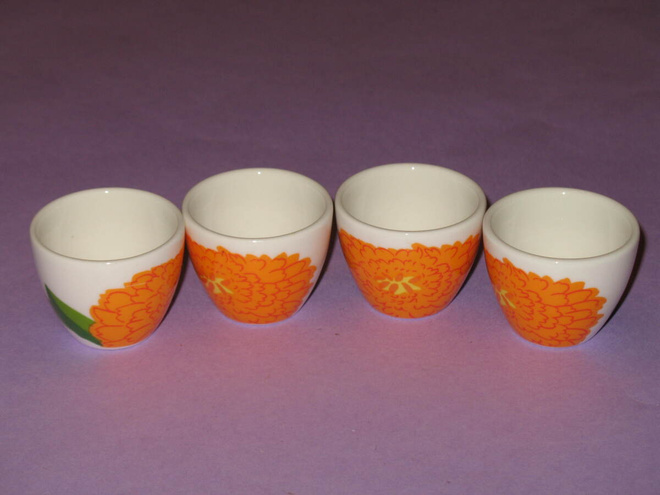 IITTALA / MARIMEKKO: PRIMAVERA -MUNAKUPIT ( 4 KPL)