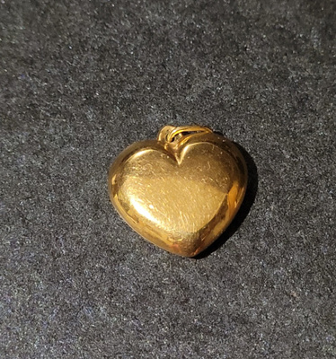 Sydänriipus 14K 585 kultaa