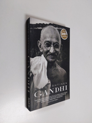 Unto Tähtinen : Gandhi