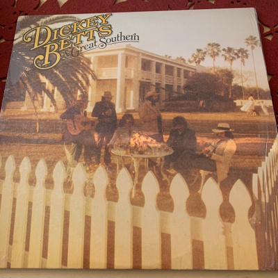 DICKEY BETTS & Great Southern: * USA 1977