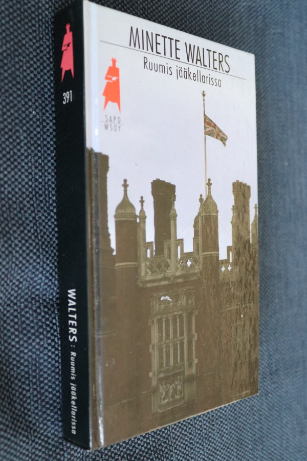 Minette Walters : Ruumis jääkellarissa ( SAPO 1.p. 1995 )