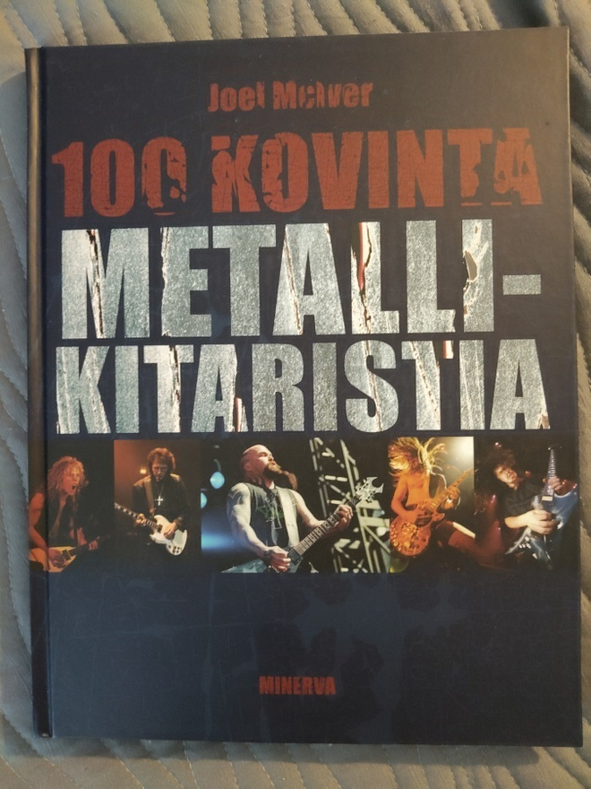 Joel McIver: 100 kovinta metallikitaristia