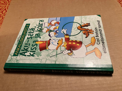 DISNEY ANKALLISKIRJASTO 4 AKU-SETÄ, KISSA JA KOIRA HYVÄ
