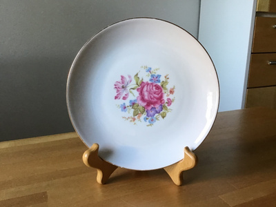 Ruusulautanen ( halkaisija 17 cm )