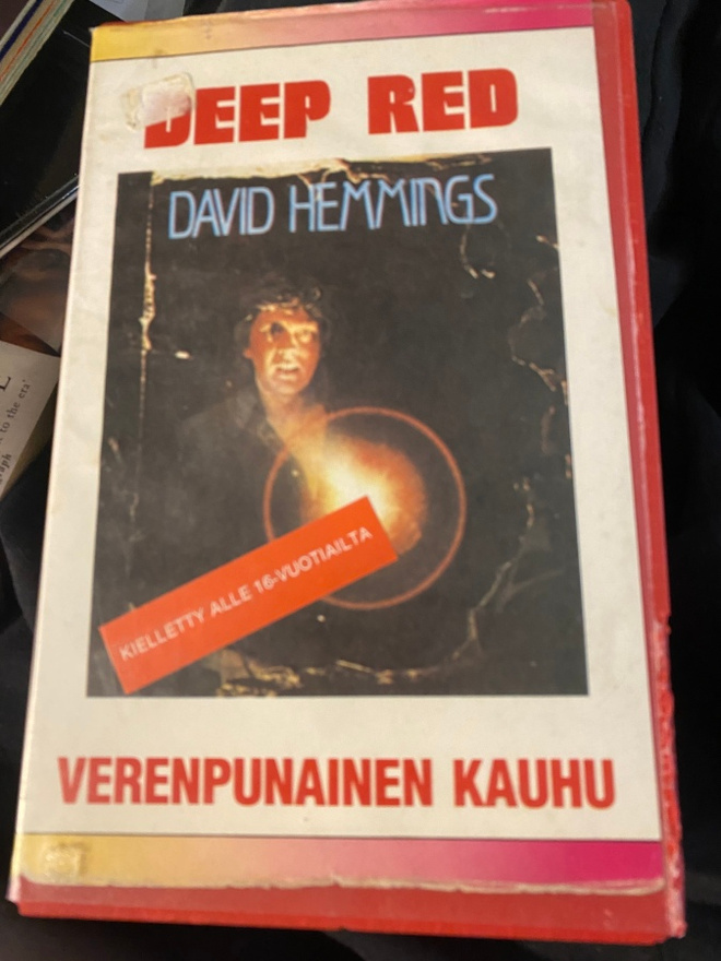 Verenpunainen kauhu (Prondo Rosso, 1975) VHS