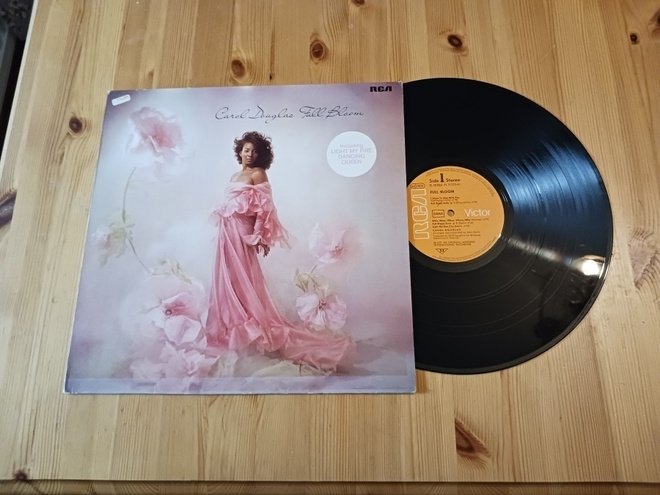 Carol Douglas – Full Bloom lp orig 1977 Funk / Soul, Disco