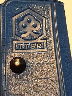 TTSP retro avainkotelo, tilaa neljälle avaimelle, UUSI