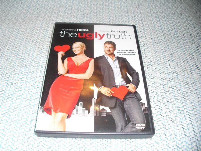 THE UGLY TRUTH (Katherine Heigl)***