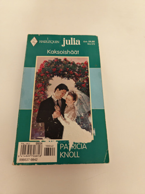Patricia Knoll; Kaksoishäät (Julia)