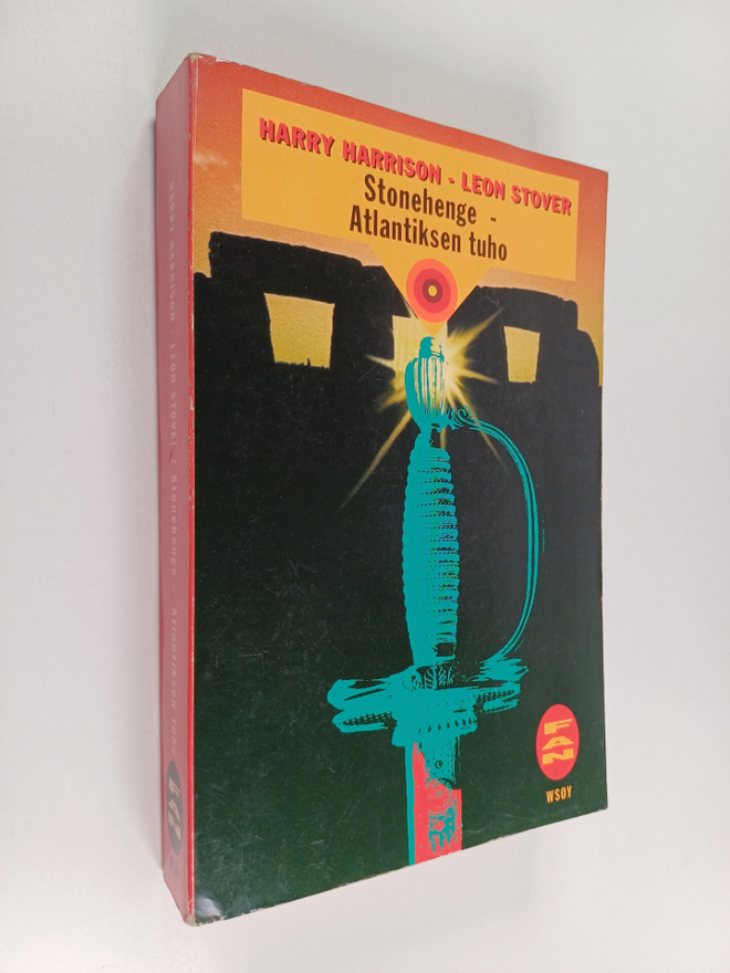 Harry Harrison ym. : Stonehenge, Atlantiksen tuho