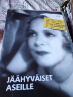 Jäähyväiset aseille