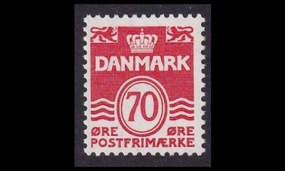 Tanska 525x ** Aaltoviiva 70 öre punainen x-paperi (1972)