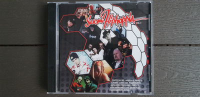 CD: Suomihiphoppia Vol 1 (2003)