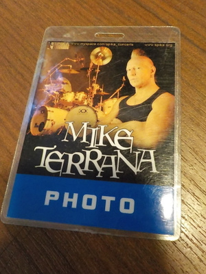 MIKE TERRANA BACKSTAGE PASSI .