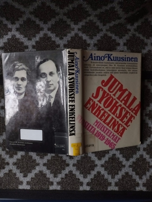 Aino Kuusinen: Muistelmat 1919-65: Jumala syöksee enkelinsä
