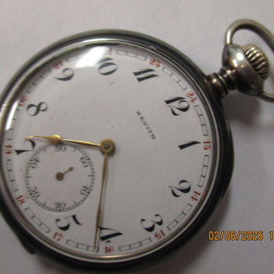 ZENITH  taskukello Hopeaa