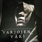 John Lawrence Reynolds - Varjojen väki - pikkukuva 1