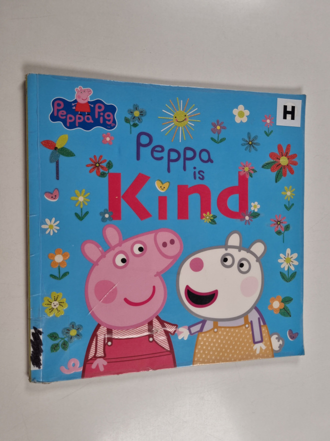 Lauren Holowaty : Peppa is kind