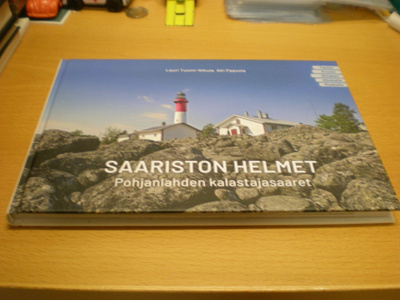 Lauri Tuomi-Nikula - Aki Paavola: Saariston helmet -Pohjanla