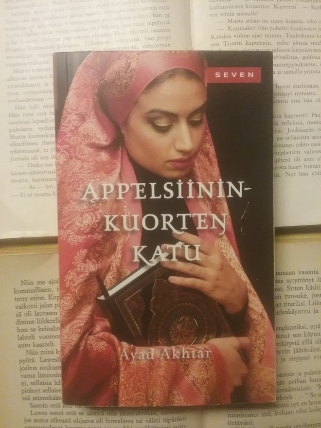 Ayad Akhtar - Appelsiininkuorten katu (pokkari)