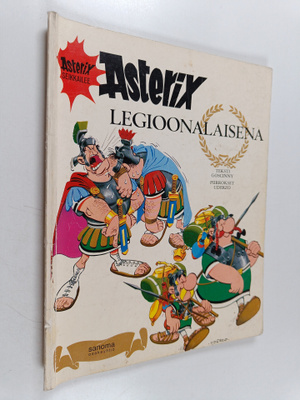Albert Uderzo ym. : Asterix legioonalaisena