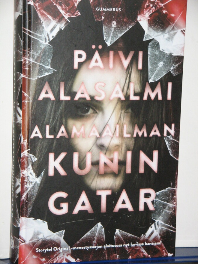 Päivi Alasalmi : ALAMAAILMAN KUNINGATAR