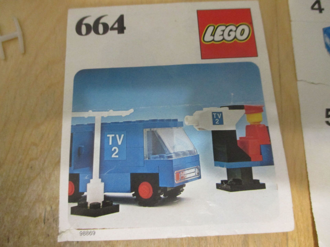 LEGO 664 TV Crew (1977)