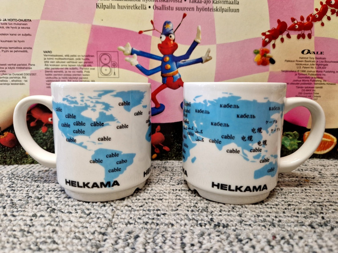 Arabia Helkama mainosmuki uudenveroinen