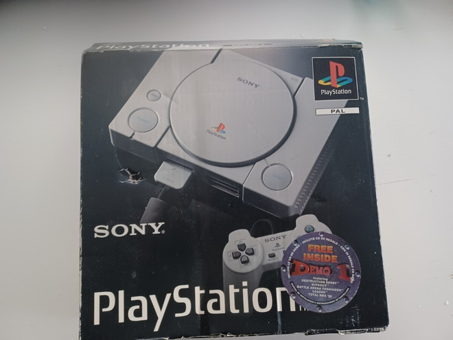 Playstation Alkuperänen