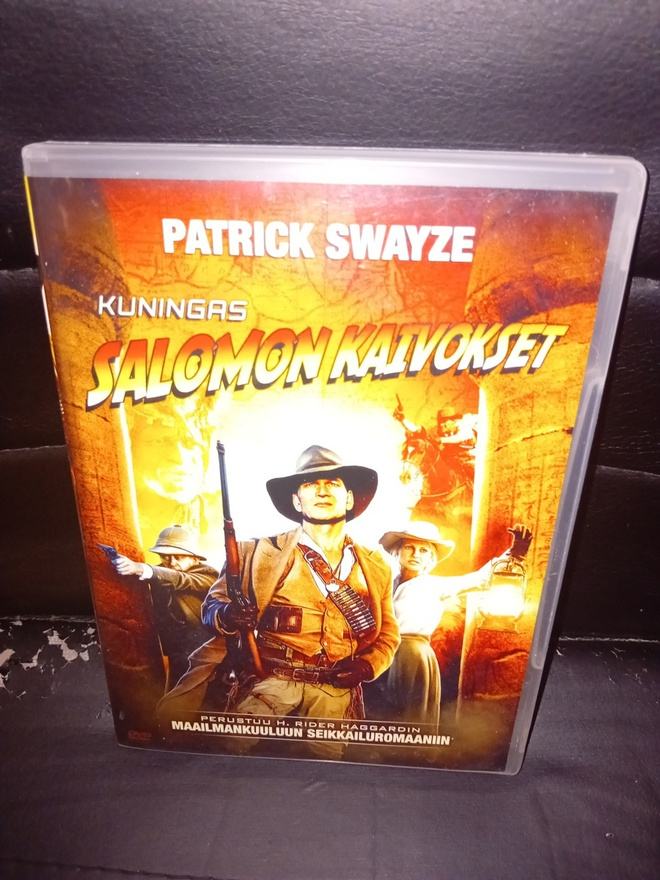 DVD Kuningas Salomon kaivokset ( SIS POSTIKULU  )