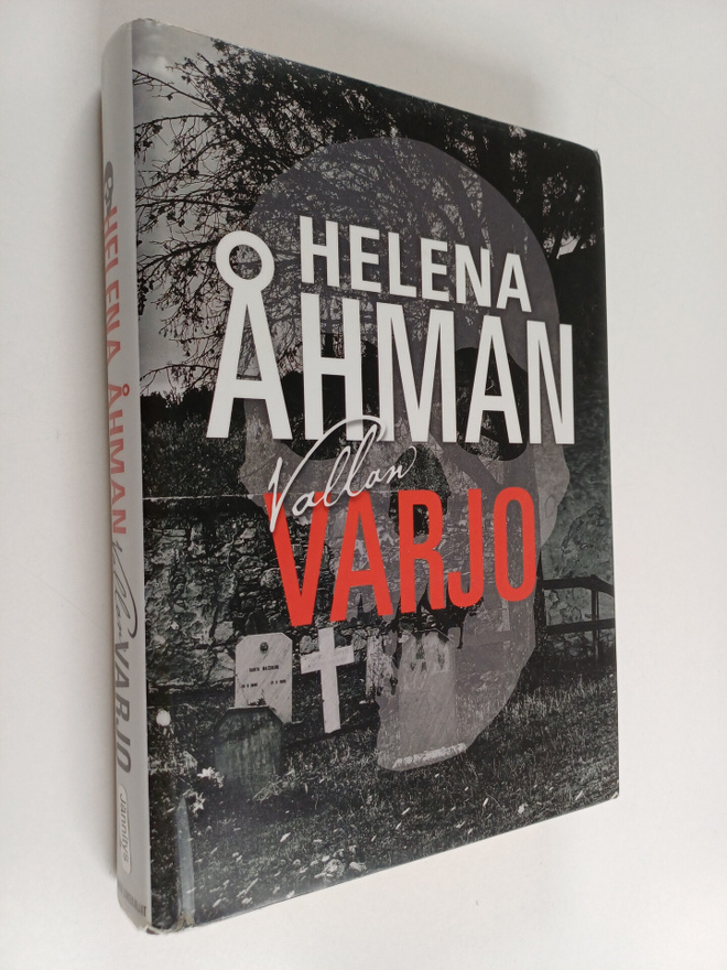 Helena Åhman : Vallan varjo : rikosromaani