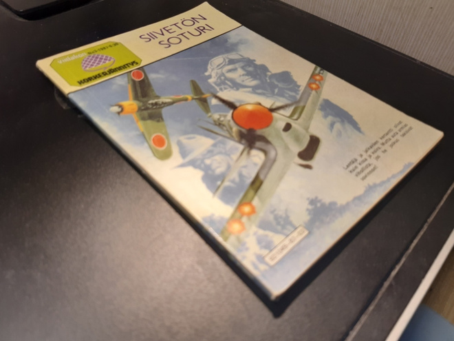 Viidakon Korkeajännitys 3/1987 Siivetön soturi