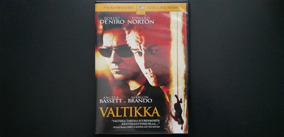 DVD: Valtikka / The Score (Robert De Niro,Marlon Brando 2001