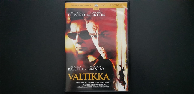 DVD: Valtikka / The Score (Robert De Niro,Marlon Brando 2001